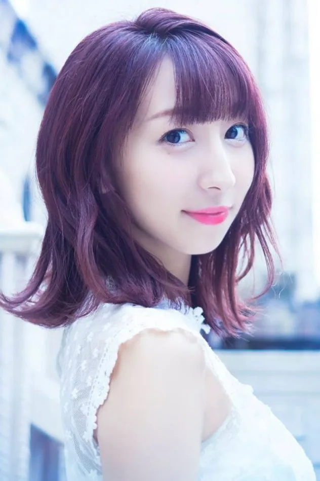 飯田里穂 fotoğrafı