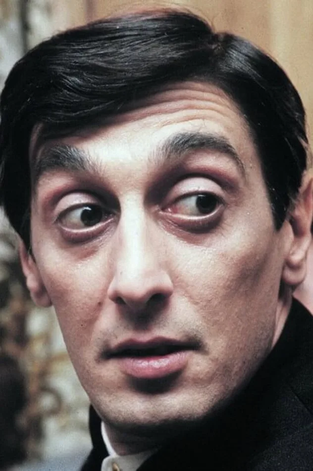 Flavio Bucci fotoğrafı