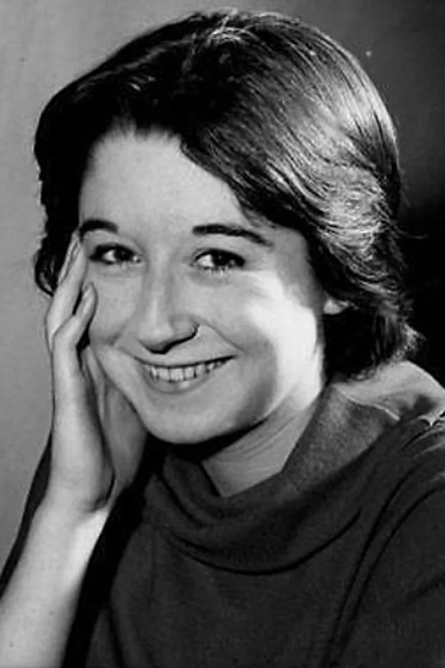Frances Cuka fotoğrafı