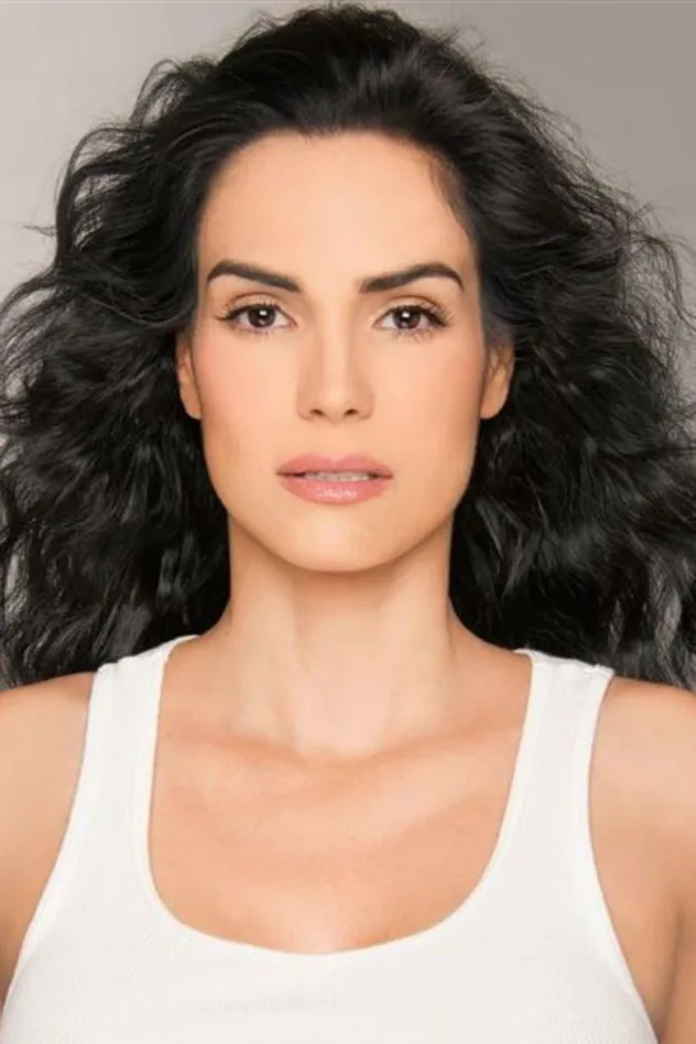 Scarlet Ortiz fotoğrafı