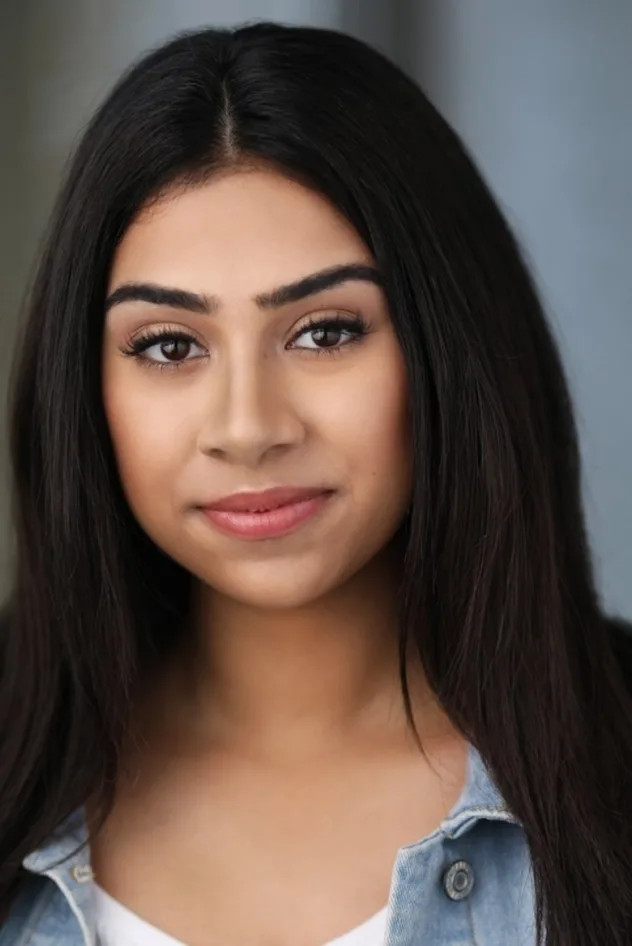 Anisha Cheema fotoğrafı