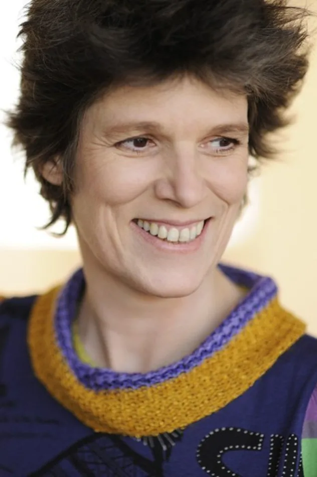 Laura Benson fotoğrafı