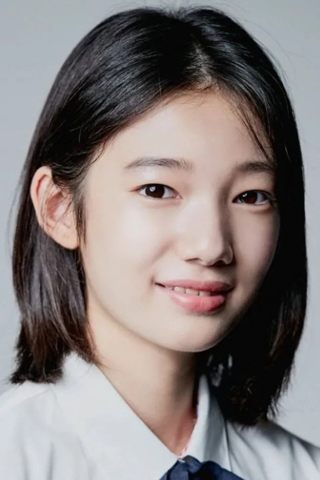 Kim Su-in fotoğrafı
