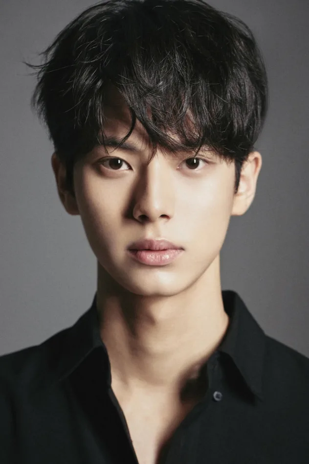 Lee Chae-min fotoğrafı