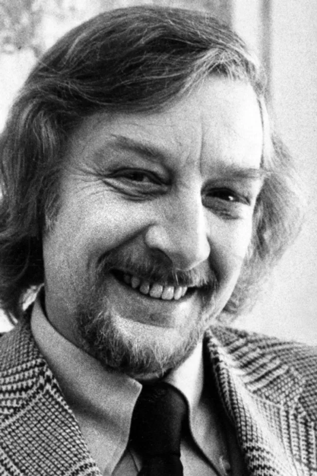 Bernard Slade fotoğrafı