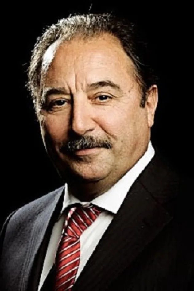 Toni Sevilla fotoğrafı
