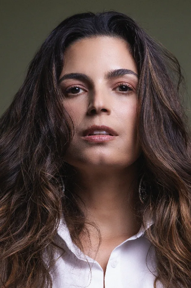 Emanuelle Araújo fotoğrafı