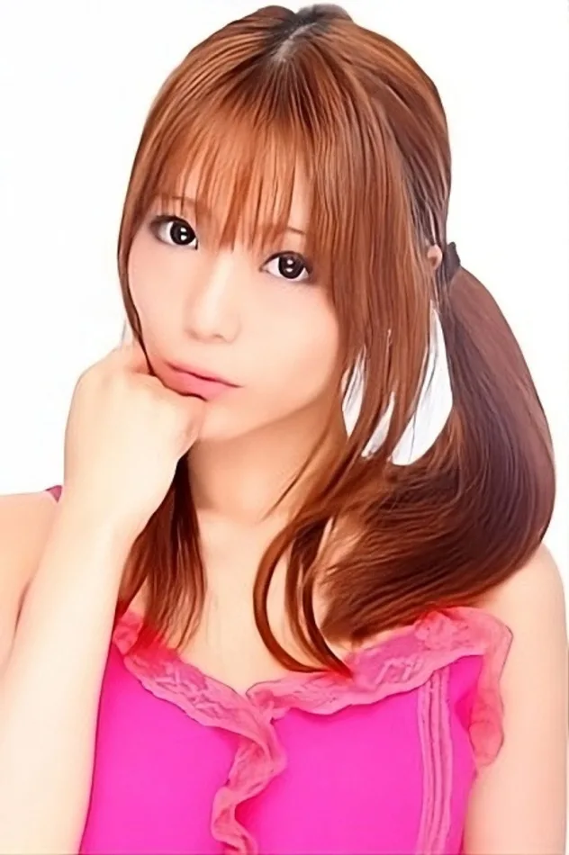 摩天楼由香 fotoğrafı