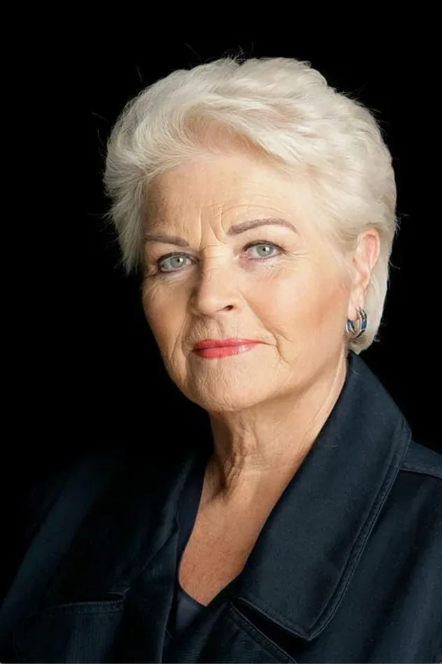 Обложка для Pam St. Clement