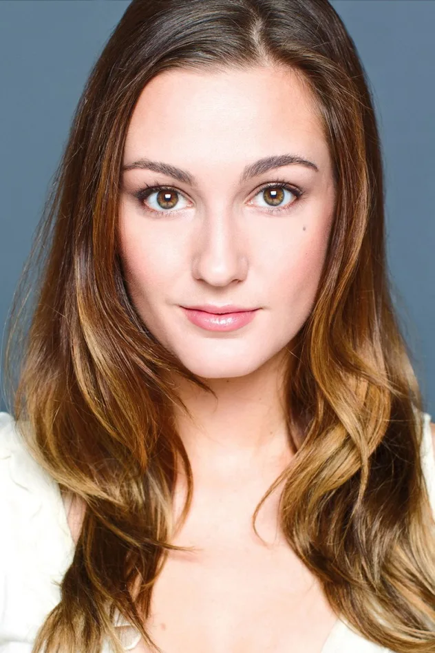 Katherine Barrell fotoğrafı