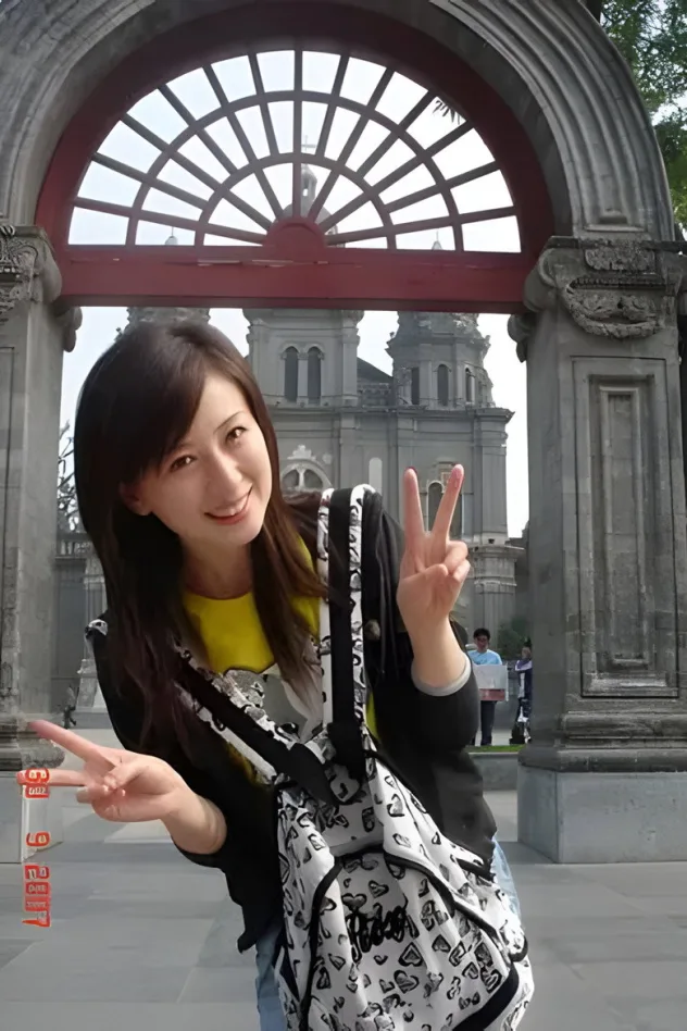 骆妍倩 fotoğrafı