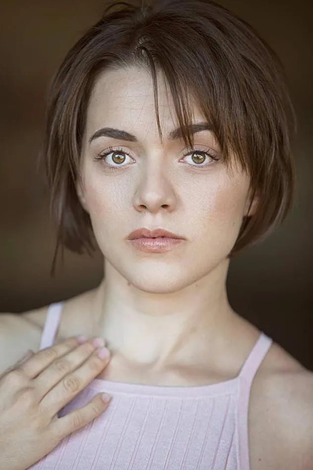 Nika Perrone fotoğrafı