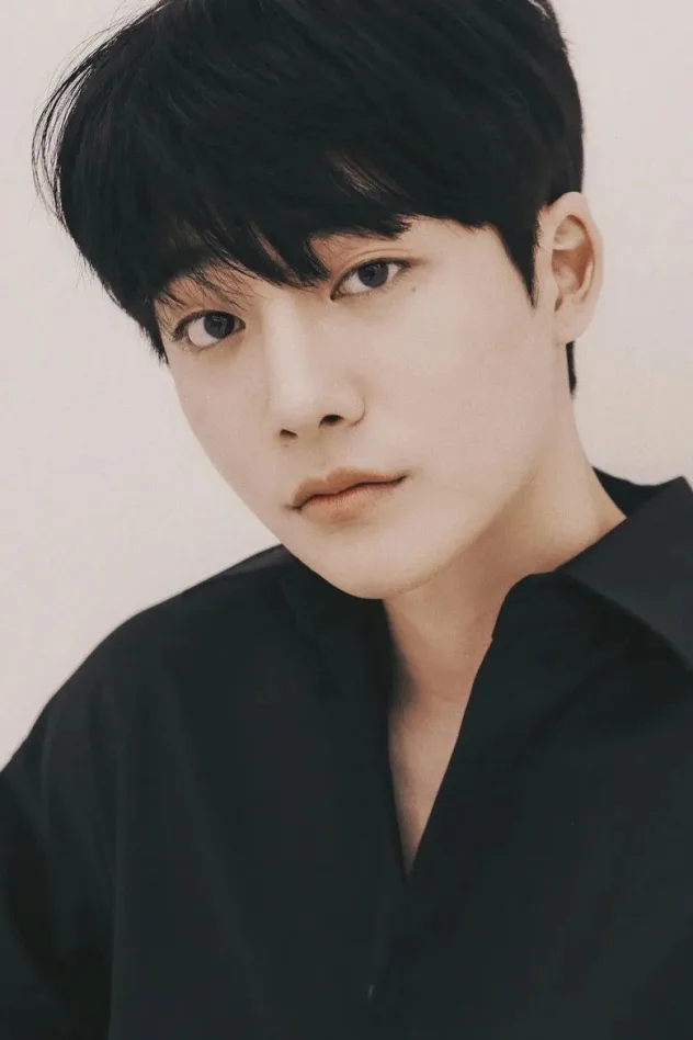 강율 fotoğrafı