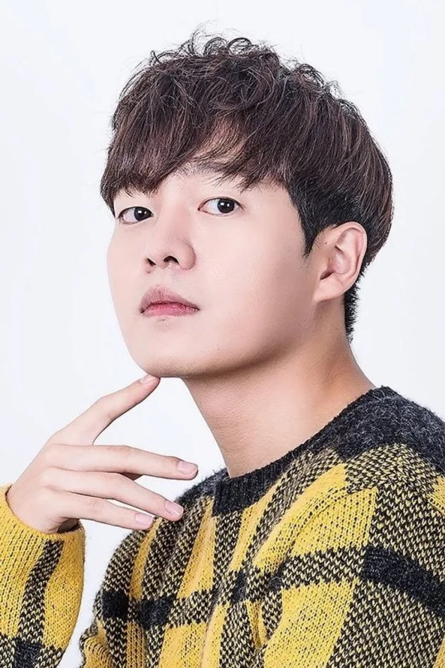 Son Seung-won fotoğrafı