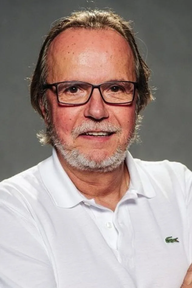 Tato Gabus Mendes fotoğrafı
