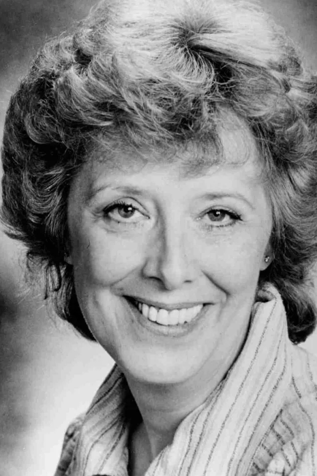 Margaret Tyzack fotoğrafı