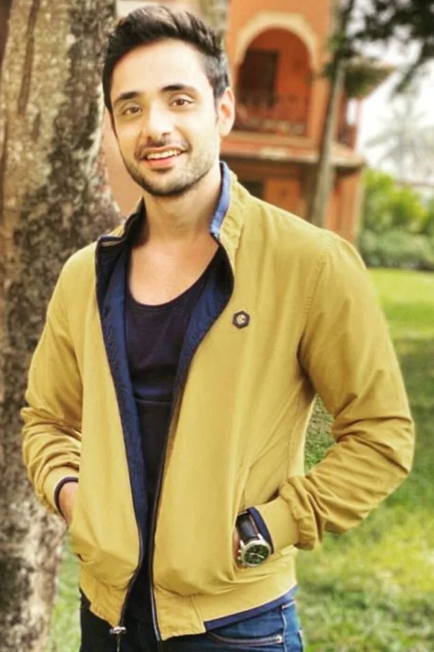 Adnan Khan fotoğrafı