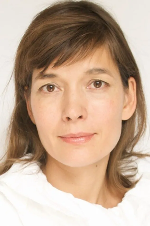 Simone Bendix fotoğrafı
