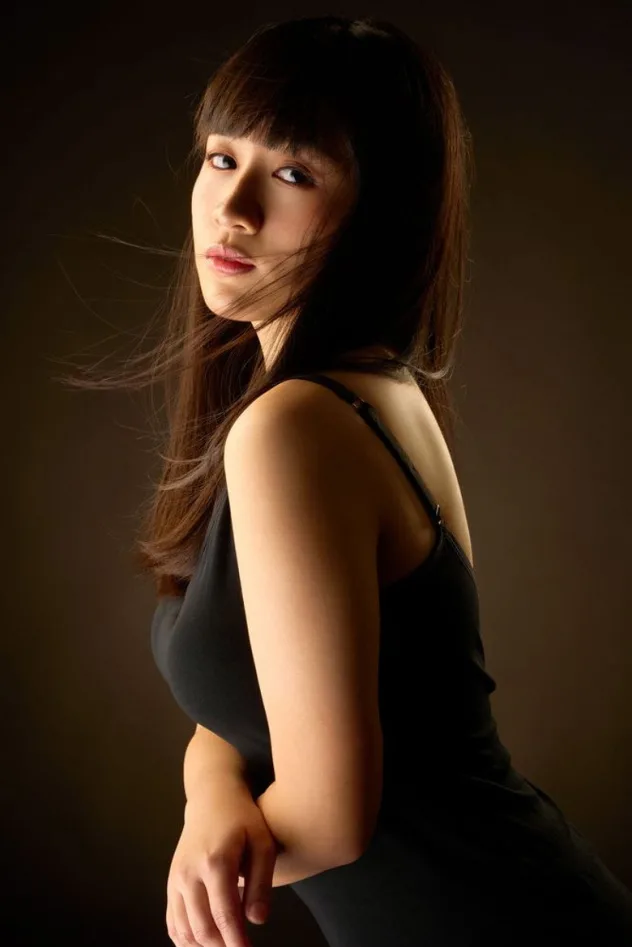 何洛瑤 fotoğrafı