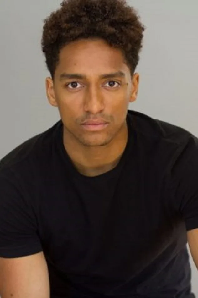 Alex Sawyer fotoğrafı