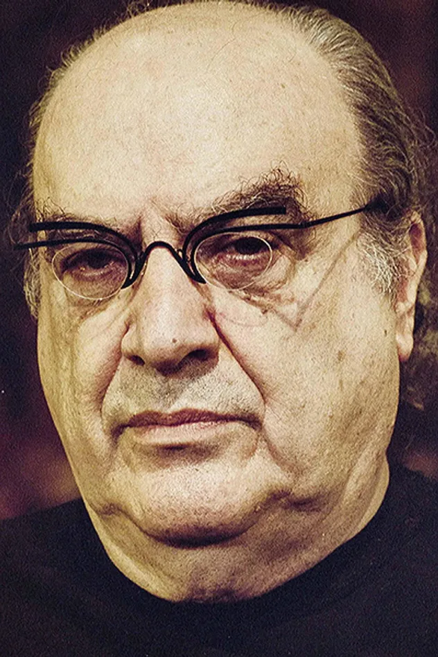 Antônio Abujamra photo