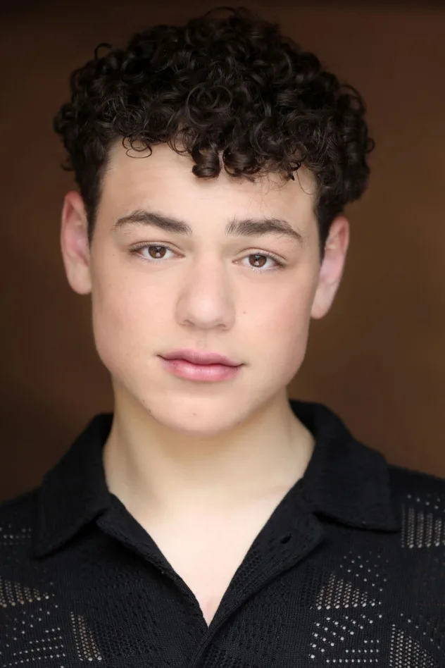 Julian Lerner fotoğrafı