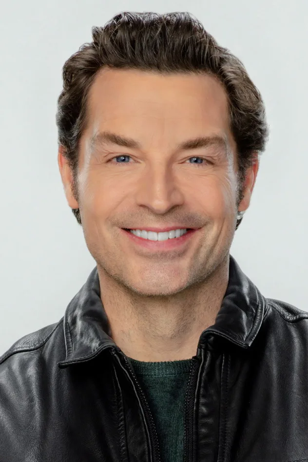 Brennan Elliott fotoğrafı