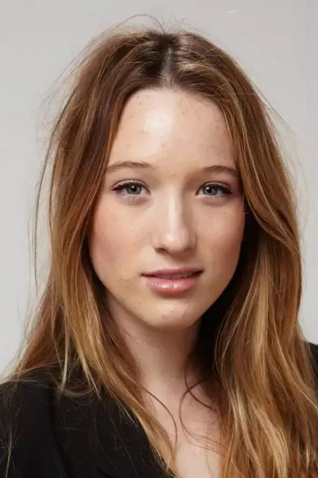 Обложка для Sophie Lowe