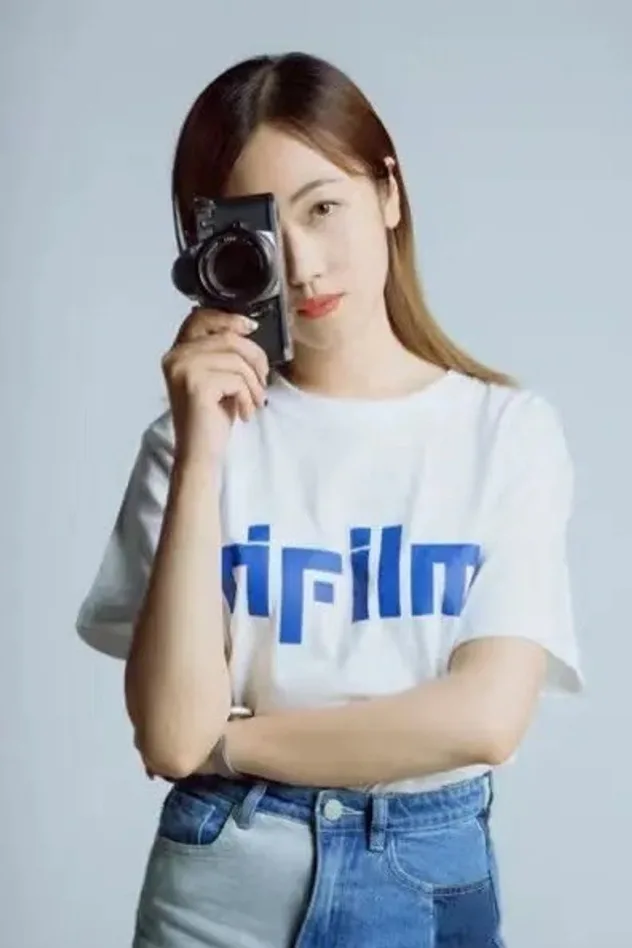Han Li fotoğrafı