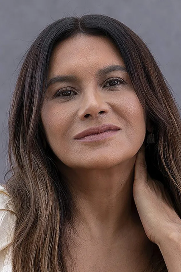 Dira Paes fotoğrafı