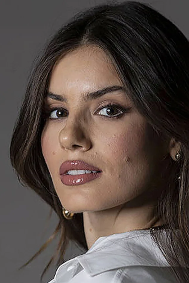 Camila Queiroz fotoğrafı