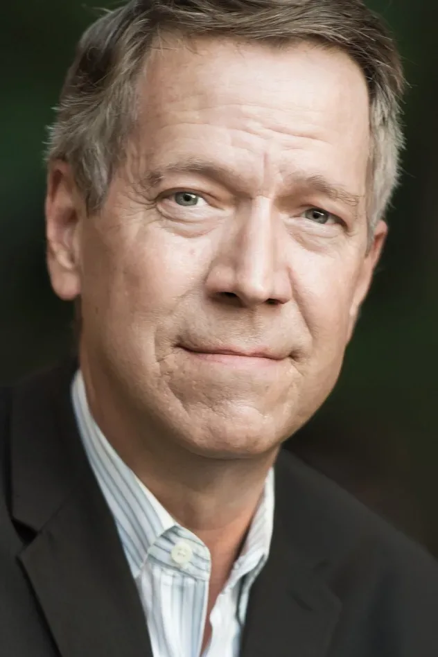 Cover image for Marty Lodge