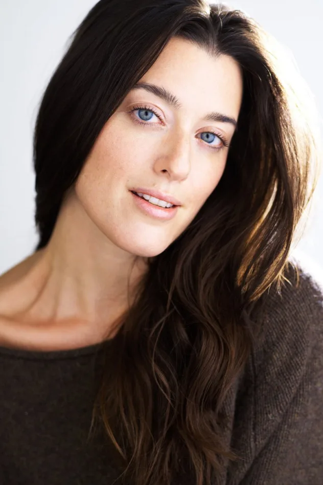 Dolly Lewis fotoğrafı