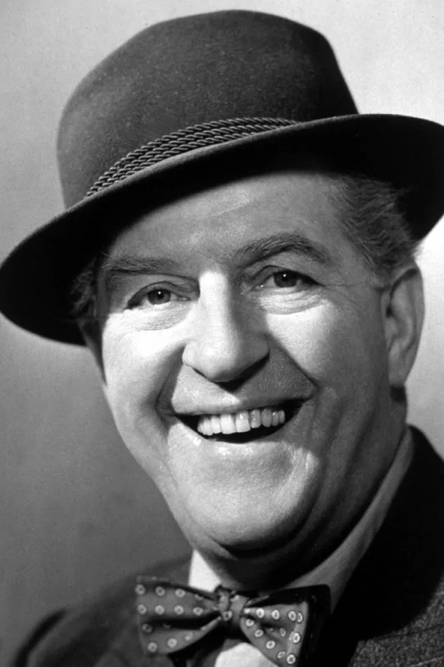 Stanley Holloway fotoğrafı
