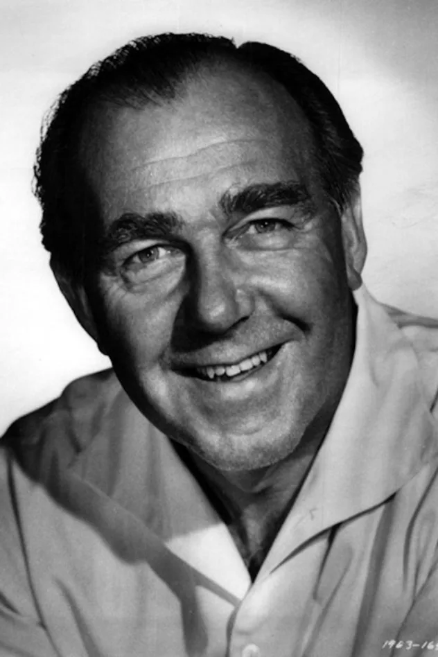 Ronald Neame fotoğrafı
