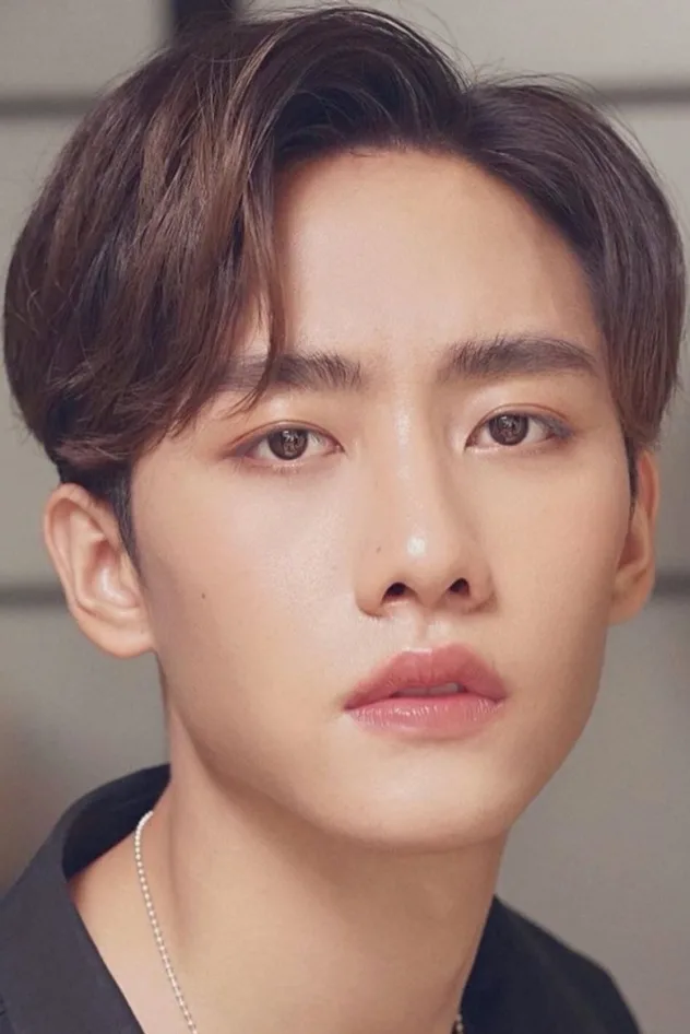 ศิวัช จําลองกุล fotoğrafı