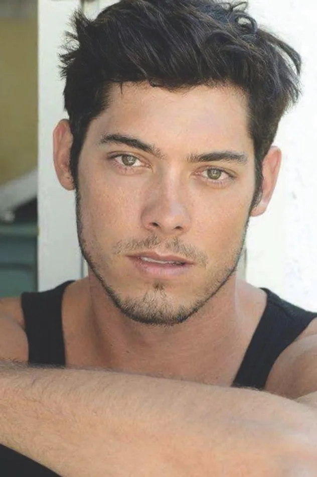 Matt William Knowles fotoğrafı