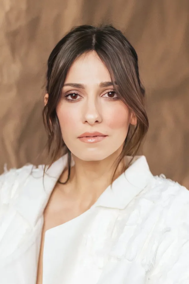 Dana Rogoz photo