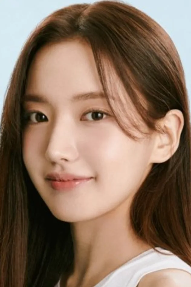 Ahn Hyun-jung fotoğrafı