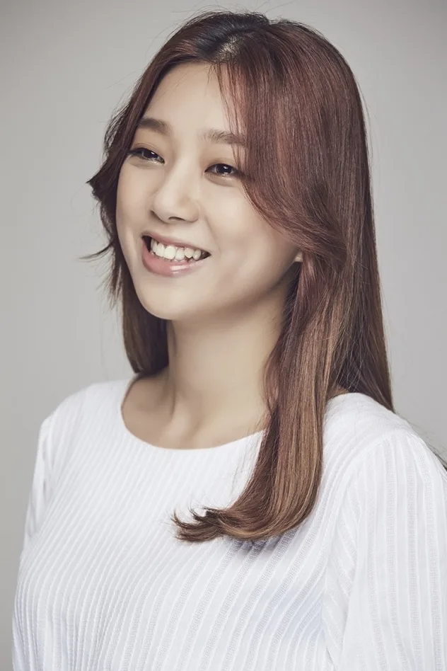 Yoo Joo-hye fotoğrafı