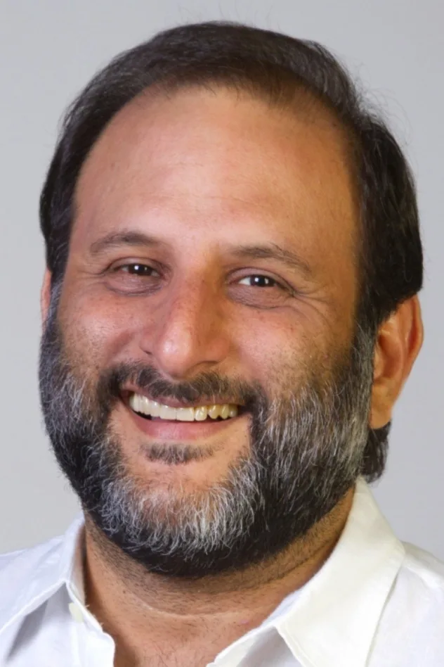 Aaron Zebede fotoğrafı