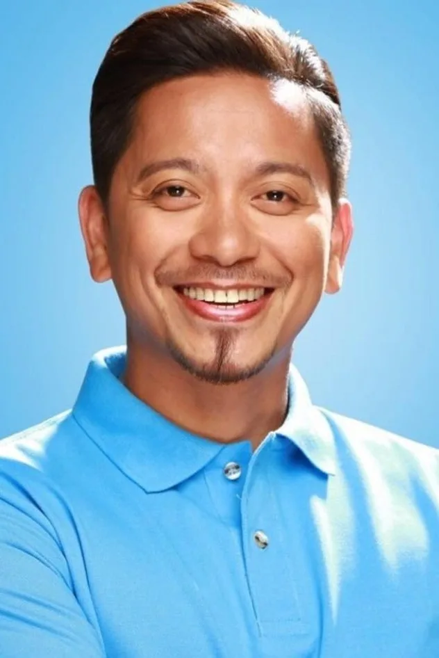 Jhong Hilario fotoğrafı