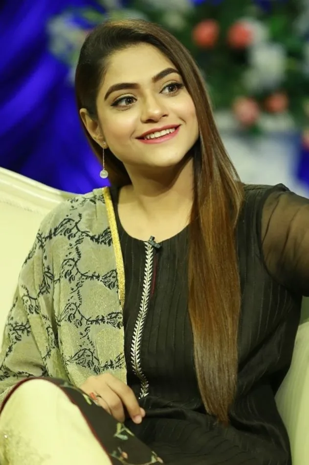 Nimra Shahid fotoğrafı