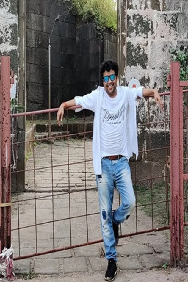 Yogesh Tripathi fotoğrafı
