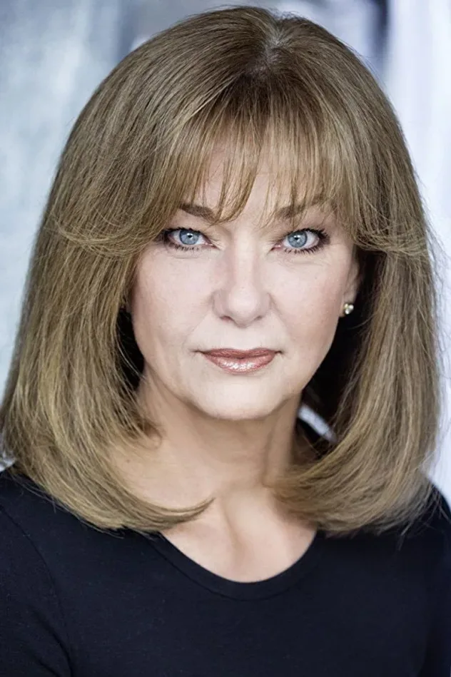 Обложка для Julianne White