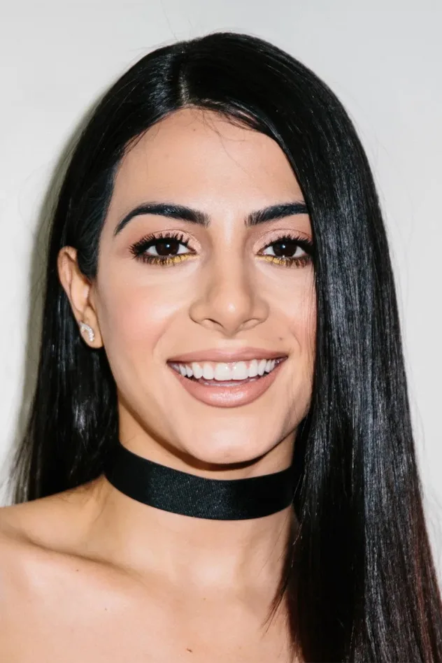 Emeraude Toubia fotoğrafı