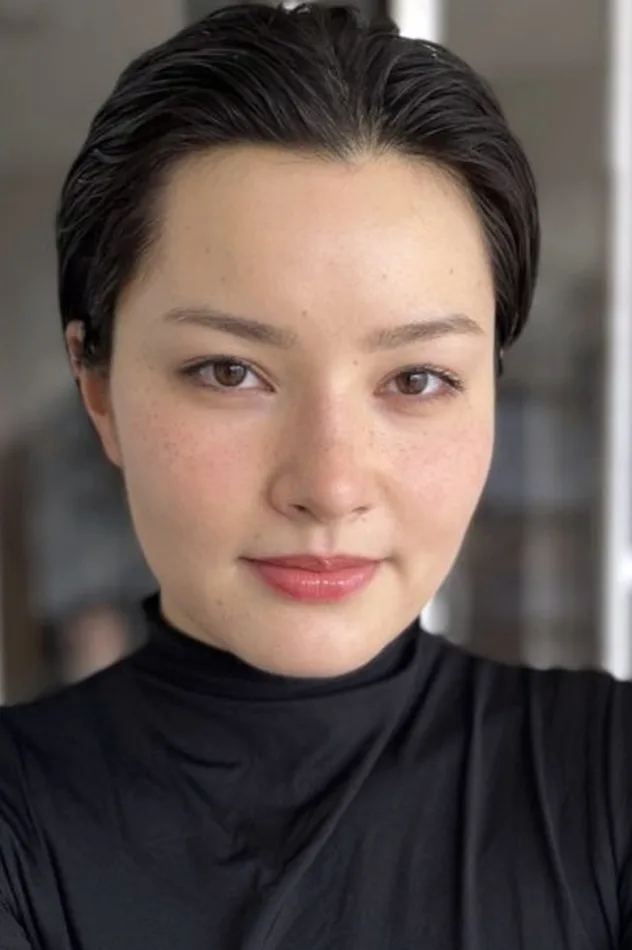 Ayumi Roux fotoğrafı