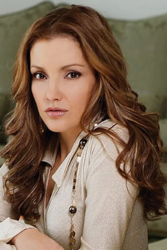 Karla Álvarez fotoğrafı