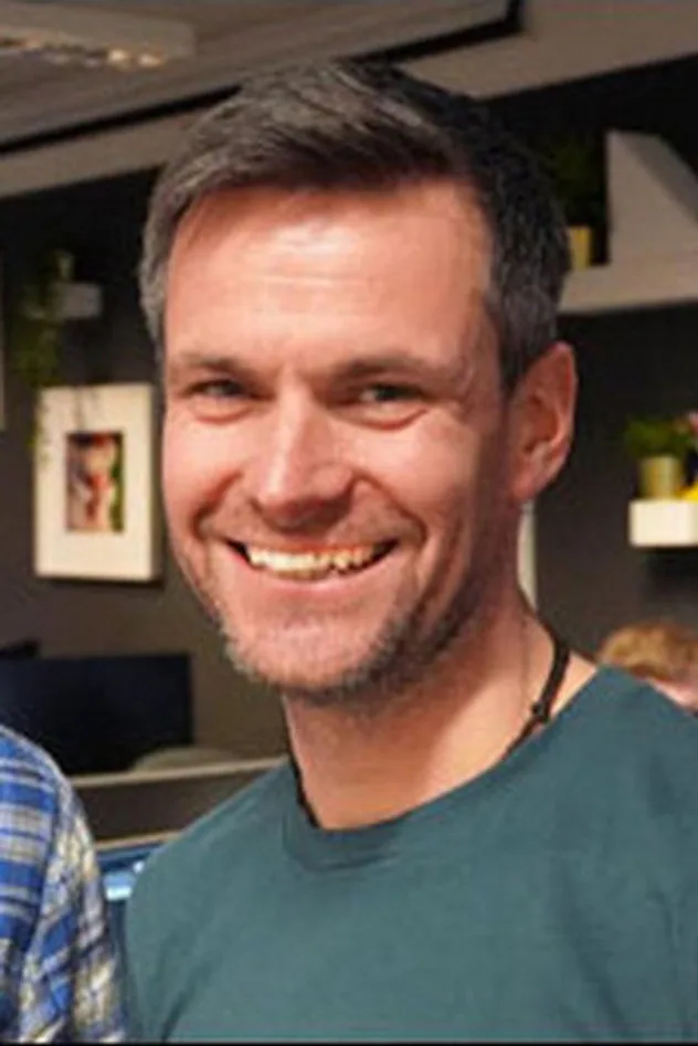 Adam Shaw fotoğrafı
