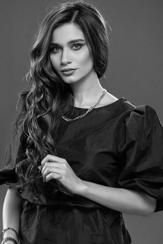Lobna Ezzat fotoğrafı